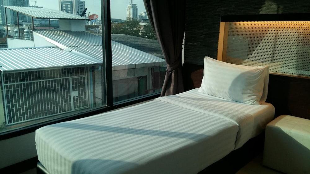 Collection O The Bangkok Airport Link Suite Dış mekan fotoğraf