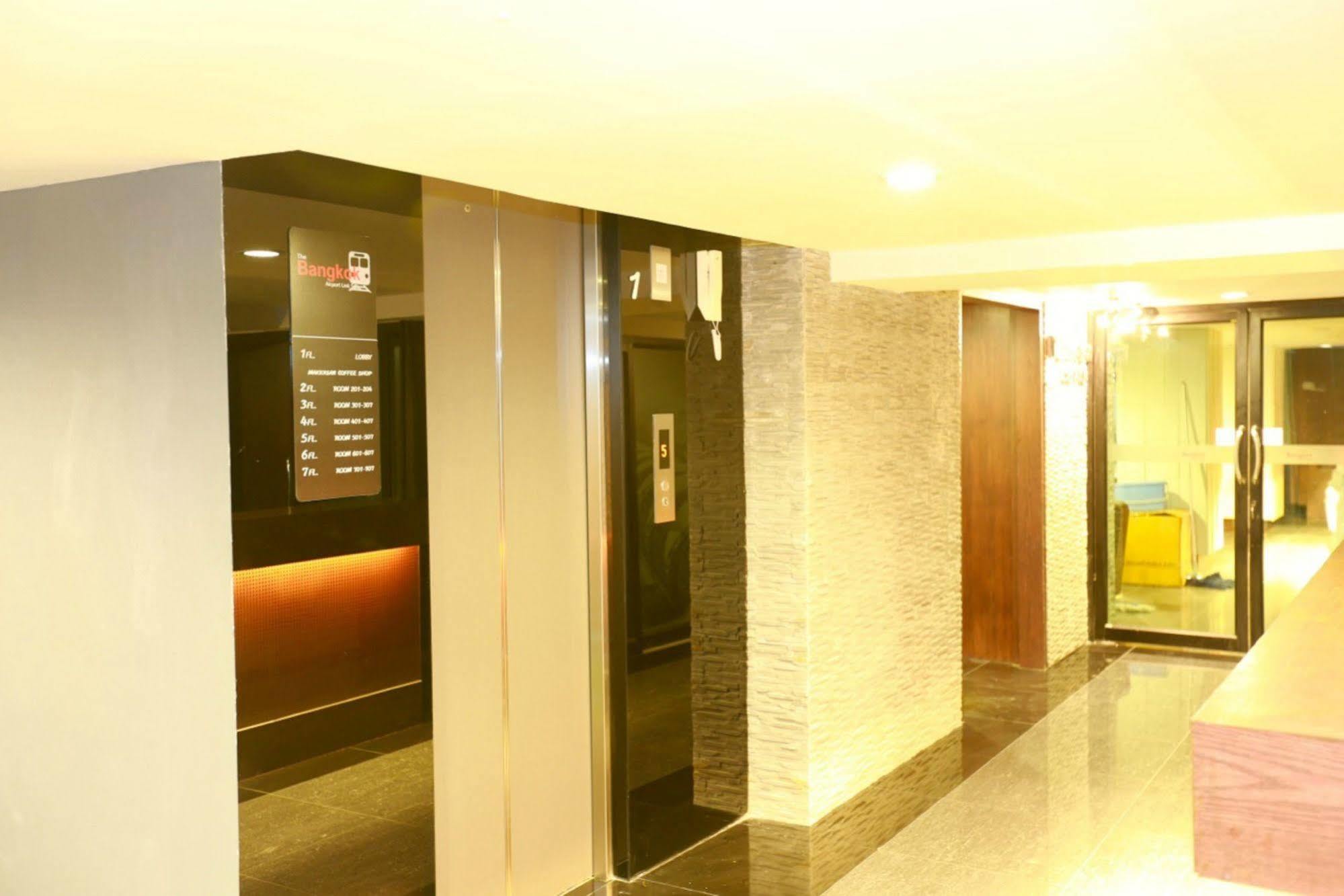 Collection O The Bangkok Airport Link Suite Dış mekan fotoğraf
